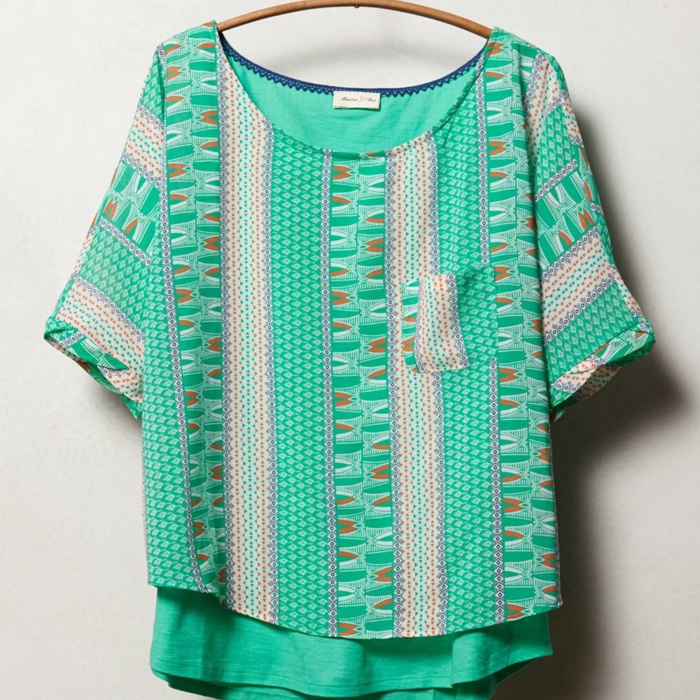 ANTHROPOLOGIE Zane Layered Tee Green {NN41}